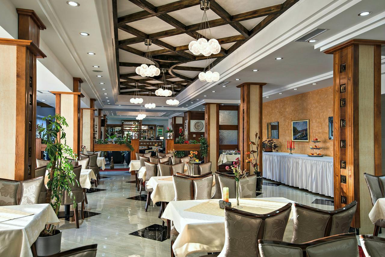 Hotel Iris 즐라티보 외부 사진